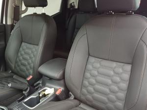 Nissan Navara 2.5DDTi double cab Stealth 4x4 - Image 22