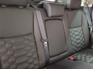 Nissan Navara 2.5DDTi double cab Stealth 4x4 - Image 28
