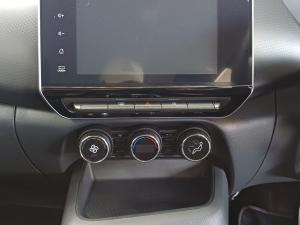 Nissan Magnite 1.0 Turbo Acenta Plus auto - Image 17