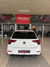 Volkswagen Polo hatch 1.0TSI Life auto - Image 5