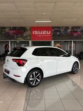 Volkswagen Polo hatch 1.0TSI Life auto - Image 6