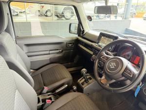 Suzuki Jimny 1.5 GLX AllGrip 3-door auto - Image 10