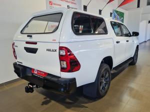 Toyota Hilux 2.8GD-6 double cab Raider auto - Image 2