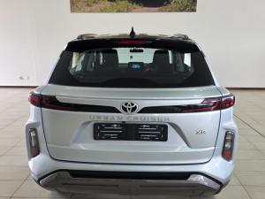Toyota Urban Cruiser 1.5 XR manual - Image 5