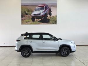 Toyota Urban Cruiser 1.5 XR manual - Image 3