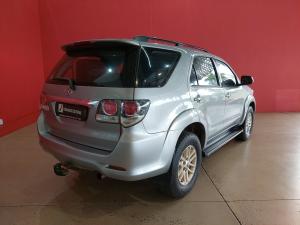 Toyota Fortuner 2.5D-4D - Image 2