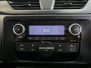 Renault Triber 1.0 Expression - Image 11