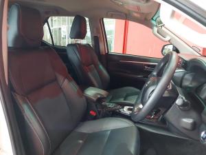 Toyota Fortuner 2.4GD-6 4x4 - Image 10