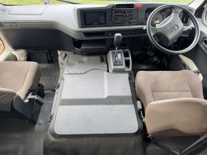 Toyota Coaster 2.8D GL automatic 23 Seater B/S - Image 6