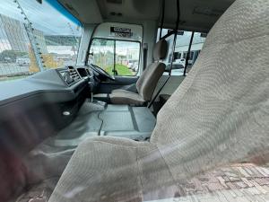 Toyota Coaster 2.8D GL automatic 23 Seater B/S - Image 7