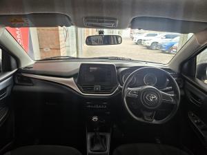 Toyota Starlet 1.5 XS manual - Image 6