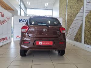 Toyota Vitz 1.0 XR manual - Image 5