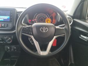 Toyota Vitz 1.0 XR manual - Image 8