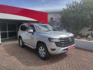 Toyota Land Cruiser 300 3.3D GX-R - Image 1