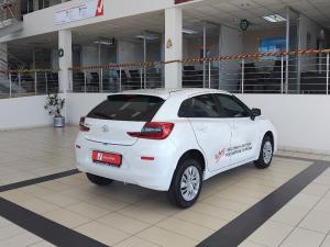 Toyota Starlet 1.5 Xi - Image 2