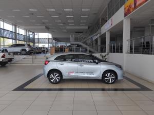 Toyota Starlet 1.5 XS auto - Image 3