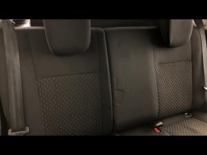 Toyota Vitz 1.0 XR manual - Image 11