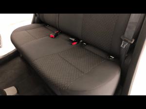 Toyota Vitz 1.0 XR manual - Image 12