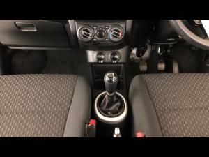 Toyota Vitz 1.0 XR manual - Image 15