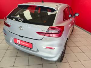 Toyota Starlet 1.5 Xs - Image 2