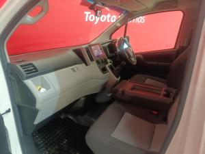 Toyota Quantum 2.8 LWBP/V - Image 7