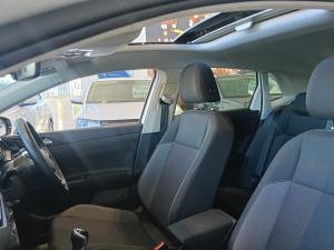Volkswagen Polo 1.0 TSI Life - Image 20