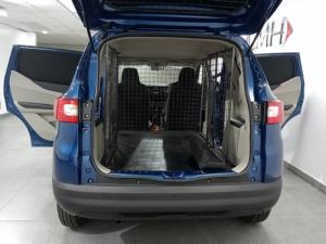 Renault Triber 1.0 Express panel van - Image 8