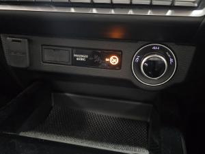 Isuzu D-Max 3.0TD double cab LSE 4x4 (No Radar) - Image 10