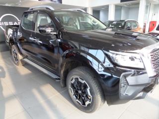 Nissan Navara 2.5DDTi double cab LE Plus