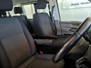 Volkswagen Transporter 2.0TDI Kombi SWB Trendline auto - Image 19
