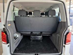 Volkswagen Transporter 2.0TDI Kombi SWB Trendline auto - Image 27