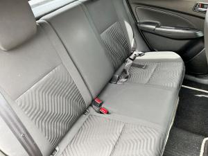 Suzuki Swift 1.2 GL auto - Image 15