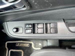 Suzuki Swift 1.2 GL auto - Image 23
