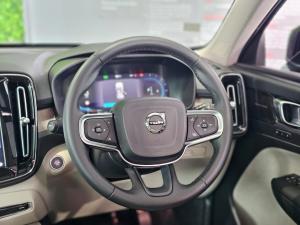 Volvo XC40 B5 AWD Ultimate Dark - Image 12