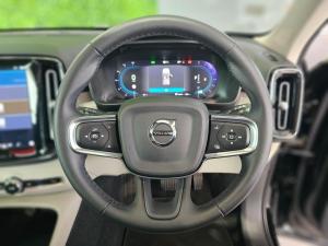 Volvo XC40 B5 AWD Ultimate Dark - Image 14