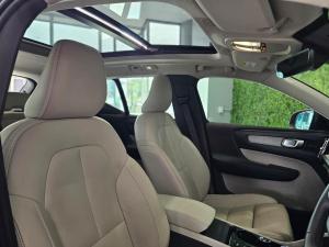 Volvo XC40 B5 AWD Ultimate Dark - Image 18