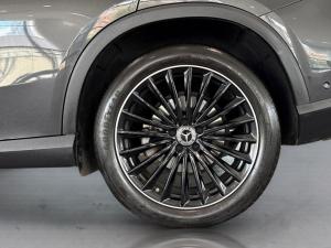 Mercedes-Benz GLC GLC300d 4Matic Avantgarde - Image 15
