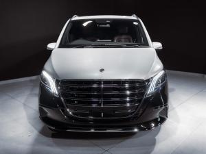 Mercedes-Benz V-Class V300d Avantgarde - Image 2