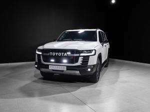 Toyota Land Cruiser 300 3.3D GR-Sport - Image 14