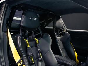 Porsche 911 GT3 RS - Image 18