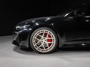 Audi RS6 quattro performance - Image 10