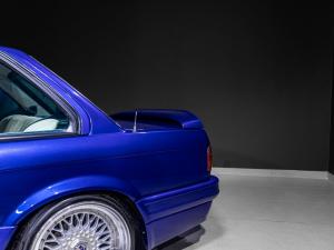 BMW 320i 4d automatic - Image 12