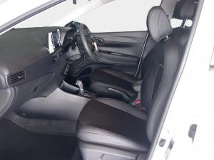 Hyundai i20 1.4 Premium - Image 10