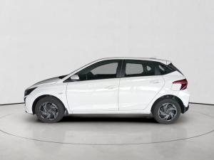 Hyundai i20 1.4 Premium - Image 4