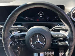 Mercedes-Benz A-Class A200 hatch Progressive - Image 11