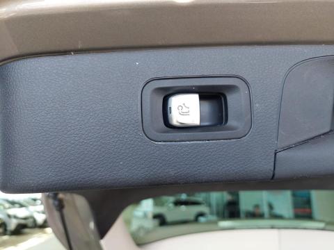 Image Mercedes-Benz GLC GLC300d 4Matic