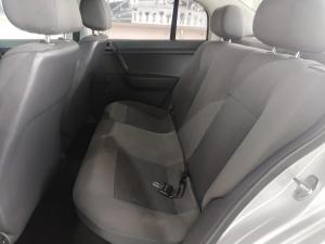 Volkswagen Polo Vivo sedan 1.4 Trendline auto - Image 12