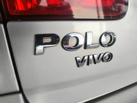 Image Volkswagen Polo Vivo sedan 1.4 Trendline auto