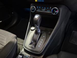 Ford Fiesta 1.0T Titanium auto - Image 12