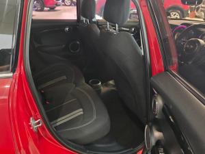 MINI Hatch Cooper Hatch 5-door - Image 13